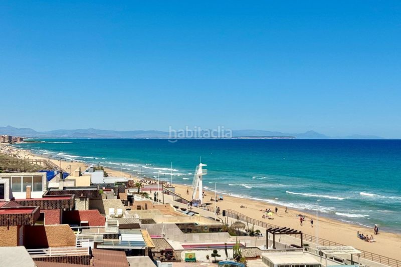 Foto f4eeaa7f-52e0-4dd2-9b34-a956e19debf8. Apartament amb piscina a Cañada del Molino Torrevieja