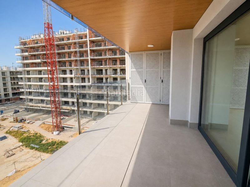 Foto 2a8d3a3c-f4dd-4106-9066-db854a7a6eb0. Apartament amb aparcament piscina a Punta Prima Torrevieja