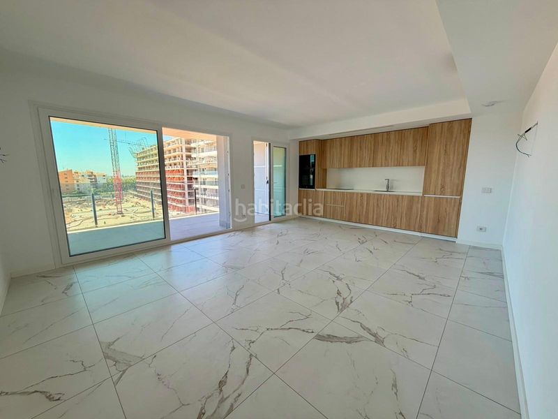 Foto 3b8e0633-918a-4f7e-836a-509091aee655. Apartament amb aparcament piscina a Punta Prima Torrevieja