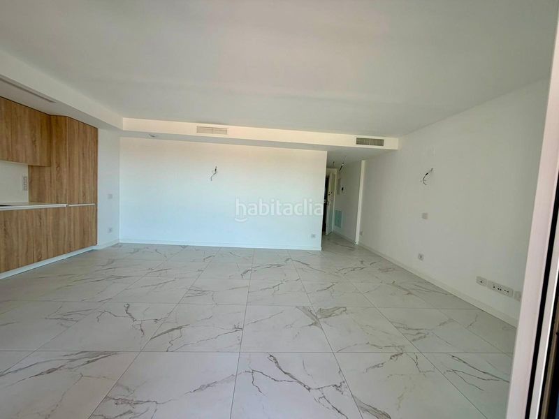 Foto 5033e7ed-5bad-4db4-8e44-d5b76baf57ca. Apartament amb aparcament piscina a Punta Prima Torrevieja