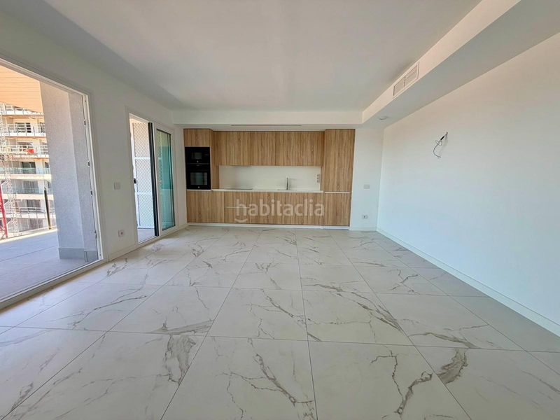 Foto 87f6765b-8462-4586-89b1-aaeb3c0ea737. Apartament amb aparcament piscina a Punta Prima Torrevieja