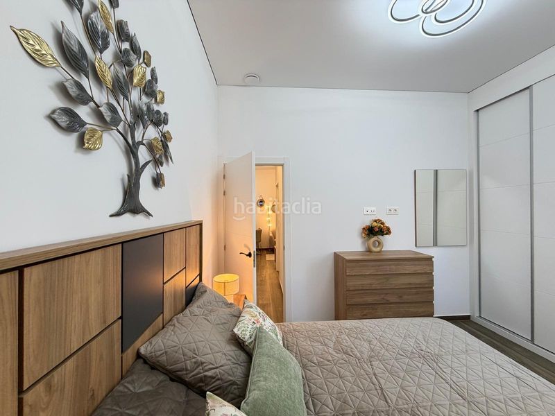 Foto 4d63a7ac-2dd2-4558-8266-a0143f594d02. Planta baixa a Puerto Deportivo Torrevieja