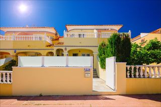 Casa adossada a Villamartín-Las Filipinas