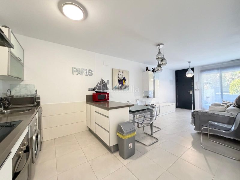 Foto 514187a0-1dd3-4656-8fee-37758bc19e58. Planta baixa amb piscina a Campoamor Orihuela