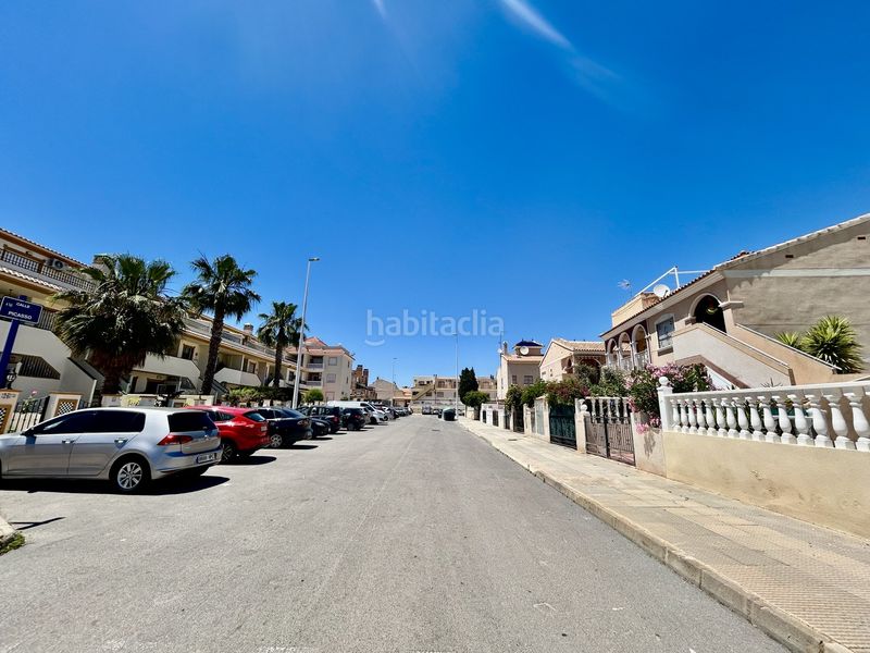 Foto e6aea532-3d4a-4ef9-be8d-3a2f01f53ba9. Àtic amb piscina a La Zenia Orihuela