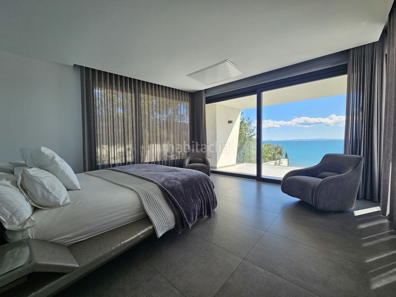 Foto 0a6670ea-54ab-4cf0-93e8-1e4c46b02e10. Chalet ... en Cabo Roig Orihuela