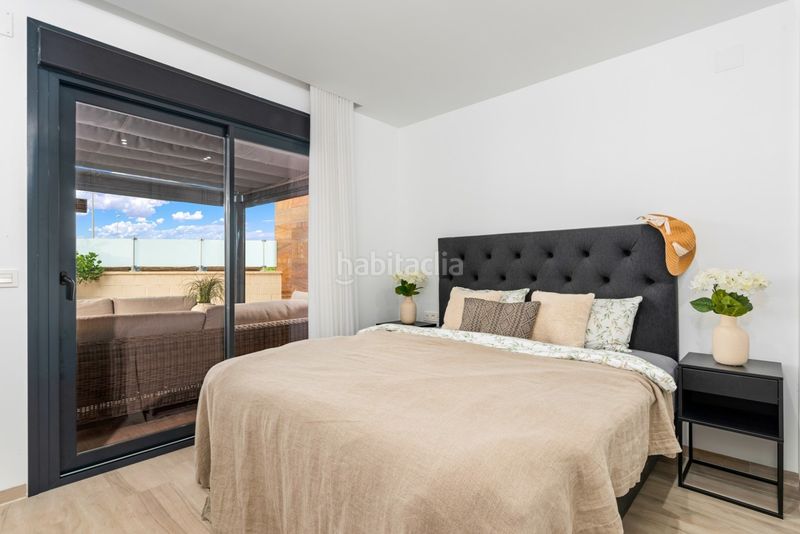 Foto 9582ddc5-6d6f-4f93-aa4a-a1e2495d581a. Chalet ... en Cabo Roig Orihuela