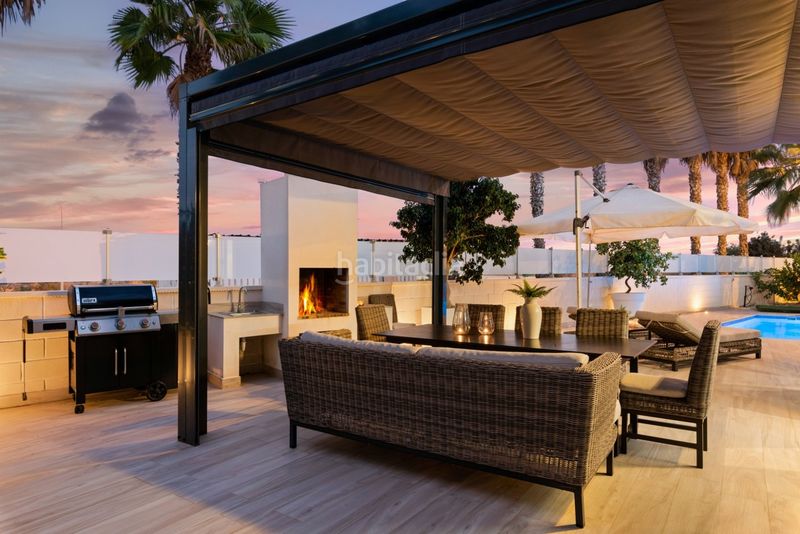 Foto e46b9a70-3683-4755-9fa2-9a43b85859ab. Chalet ... en Cabo Roig Orihuela