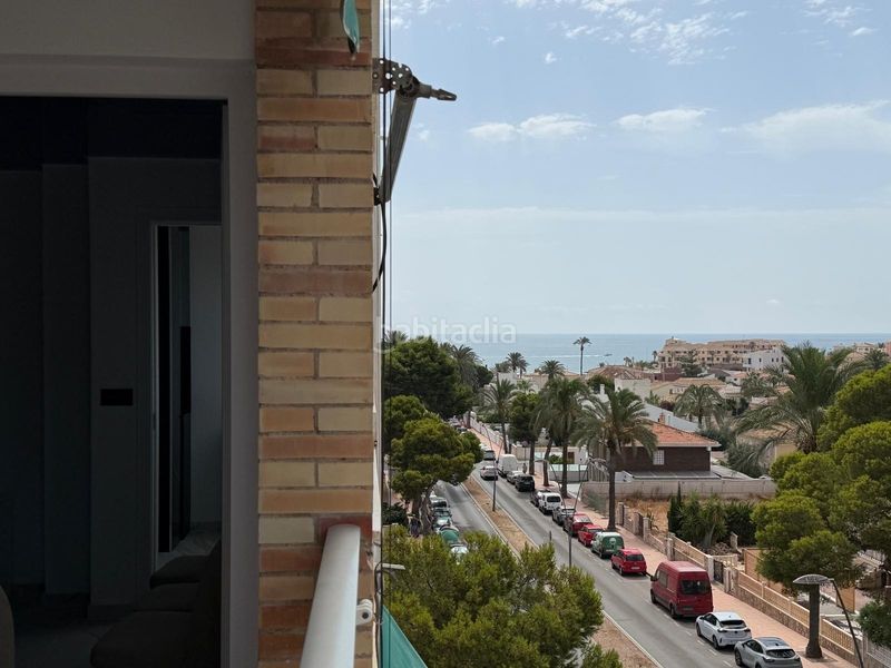 Foto 0a1f6e9d-54de-4345-9302-160f0e756172. Apartament amb aparcament a La Zenia Orihuela