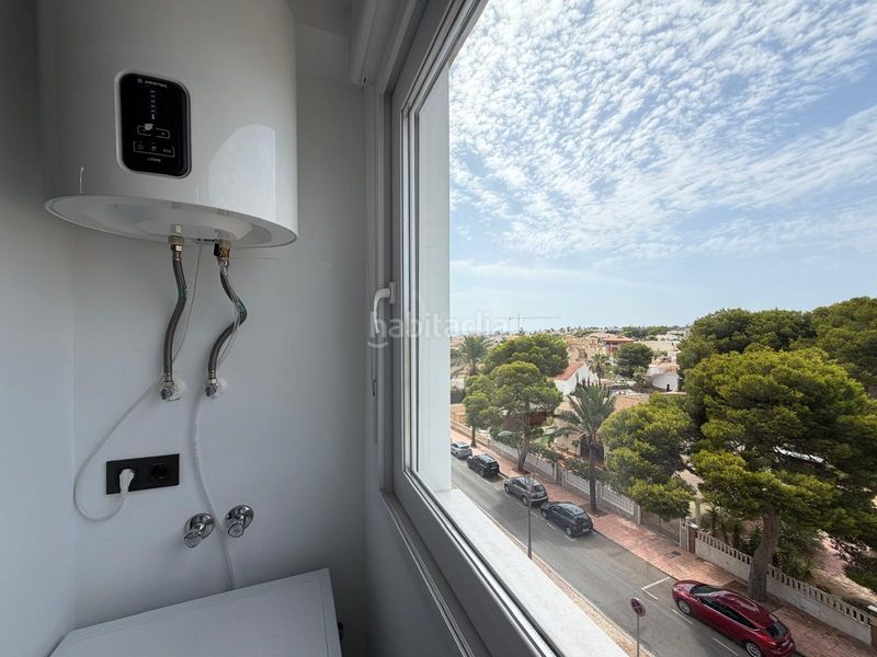 Foto cb5cc5d4-d9d3-4816-9a5b-97fa713d3bd0. Apartament amb aparcament a La Zenia Orihuela