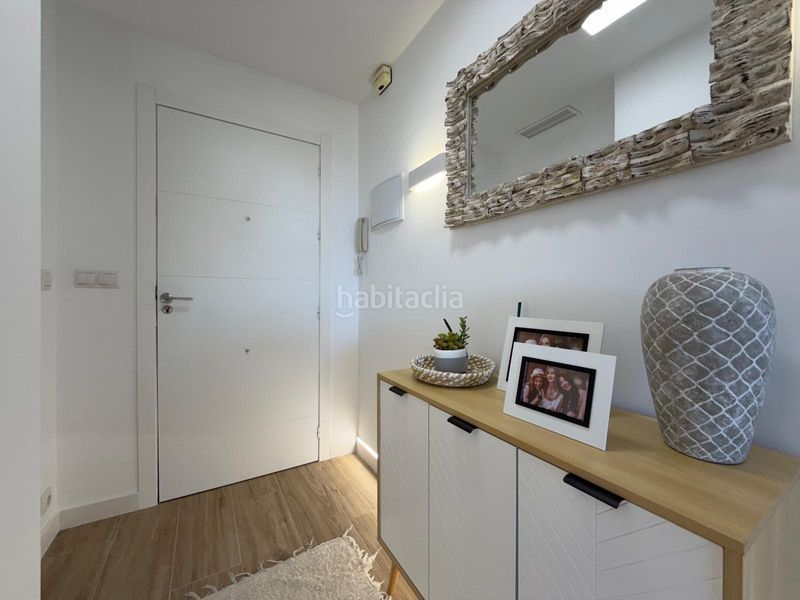 Foto 82264352-4454-4a8b-9a04-10f9416fe993. Apartament amb piscina a Punta Prima Torrevieja