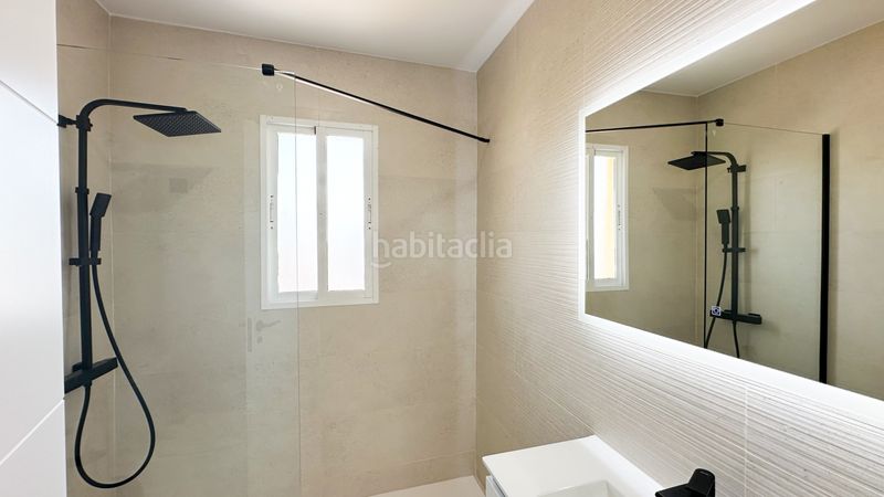 Foto 9e63fec5-34c9-4a14-afd0-64901d03e5fc. Casa adossada amb aparcament piscina a La Regia Orihuela