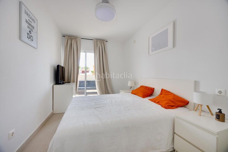 Foto b41e0d9d-87d7-4cbd-a34c-72ed626cb9fe. Apartament amb piscina a Zeniamar - Horizonte - La Campana Orihuela