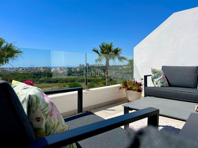 Foto 31176103-6779-4451-91c7-e499c30ff3e4. Casa adossada amb piscina a Lomas de Cabo Roig - Los Dolses Orihuela