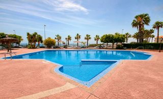 Apartament a Aguamarina. Se vende apartamento en cabo roig, una de las zonas maacutes val