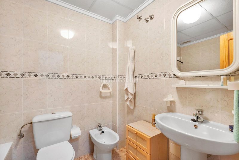 Foto d41923e9-c265-4fcf-adc2-be1d87a9e553. Apartament amb piscina a Antonio Machado Torrevieja
