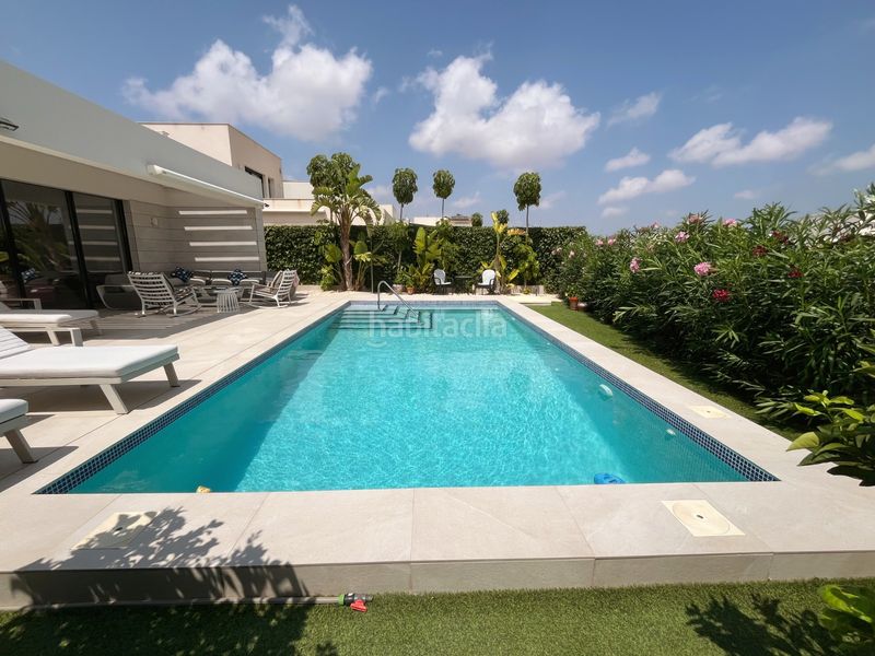 Foto 095350d3-d258-424a-8def-238d0e6918e8. Chalet ... en Montesinos (Los)