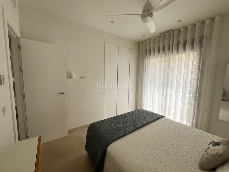 Foto 2b3e9fb9-31bd-45ec-9d4d-90c83f4a1cec. Chalet ... en Montesinos (Los)