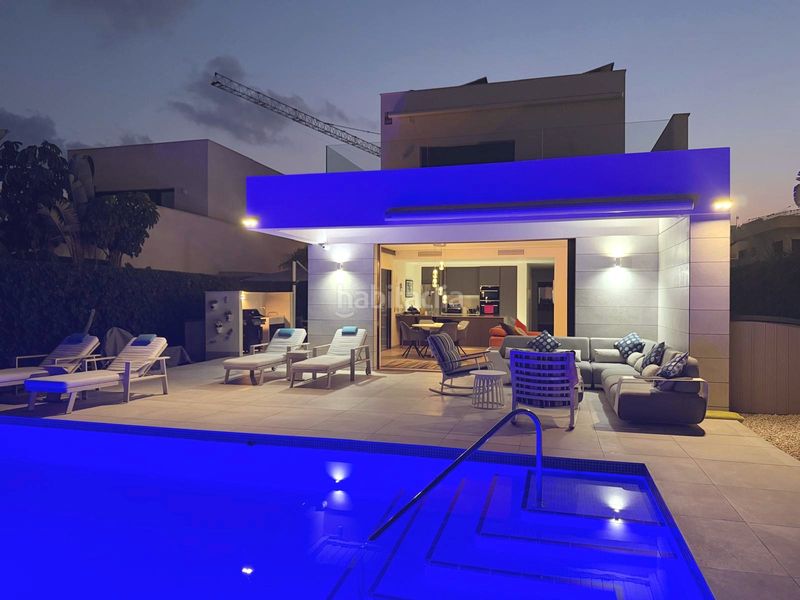 Foto 57e2920a-a079-4179-ac17-f6697f1cf337. Chalet ... en Montesinos (Los)
