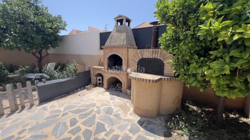 Foto c08a441c-9c50-4784-8a0e-a19662bd2187. Casa aparellada amb aparcament piscina a Aguas Nuevas Torrevieja