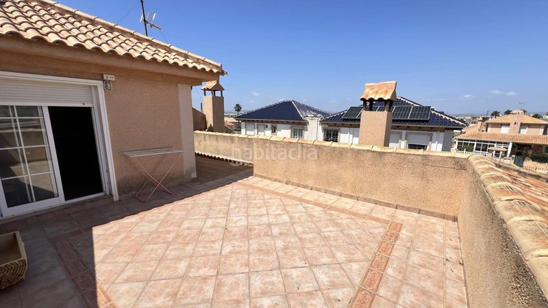 Foto e9d443fc-d550-472d-9750-06309200aae5. Casa aparellada amb aparcament piscina a Aguas Nuevas Torrevieja