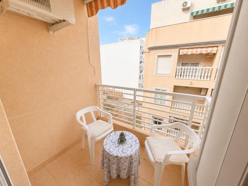 Foto 80a8581f-6281-41b6-bfbe-11271b790685. Apartament amb piscina a Antonio Machado Torrevieja