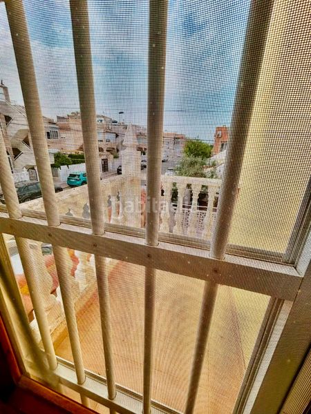 Foto 7cb0700b-cd18-4eb5-b436-d3238de8ce18. Casa adossada amb aparcament a Zona los Frutales Torrevieja