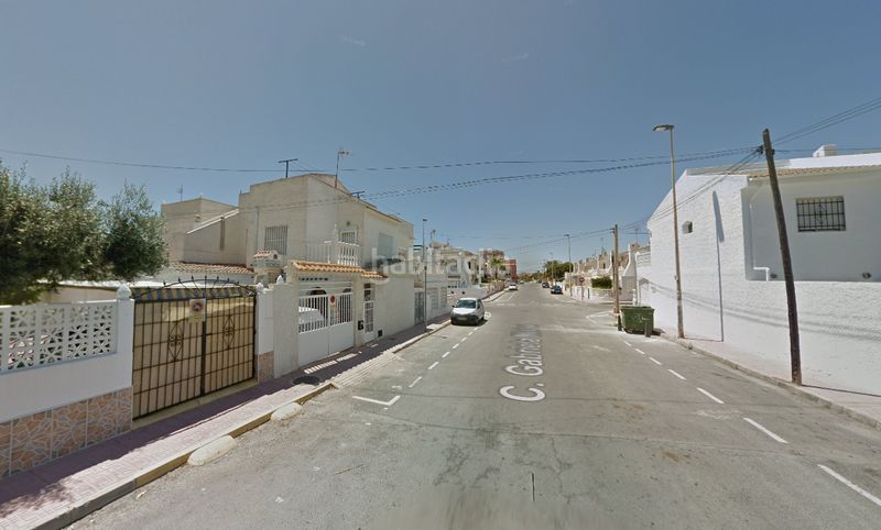 Foto b0d074da-2ae2-4d98-a4bb-8b384fba8e8d. Casa adossada amb aparcament a Zona los Frutales Torrevieja