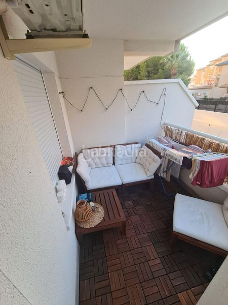 Foto 7685ef09-761f-44c7-b1fd-220684c38210. Planta baixa amb piscina a Campoamor Orihuela