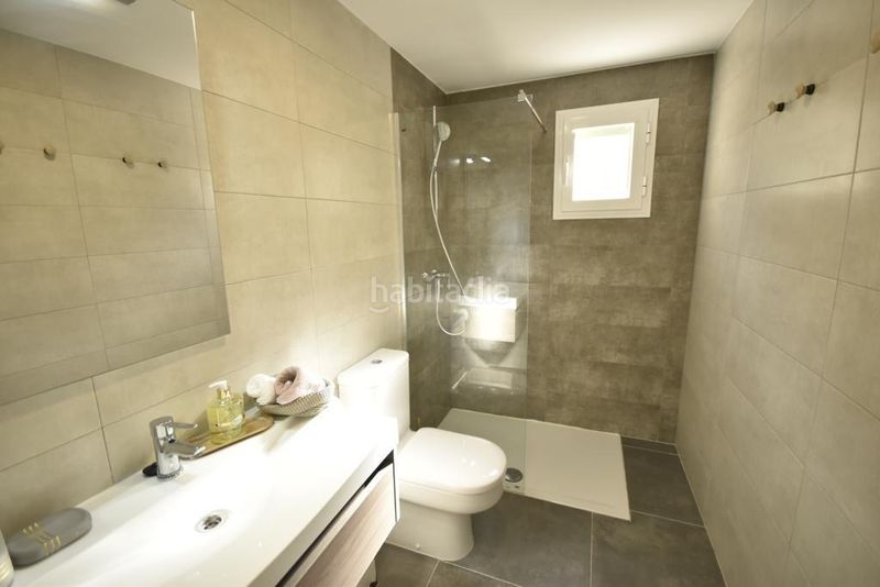 Foto e7d940ed-2173-4b0e-aa86-318503117e98. Planta baixa amb piscina a Campoamor Orihuela