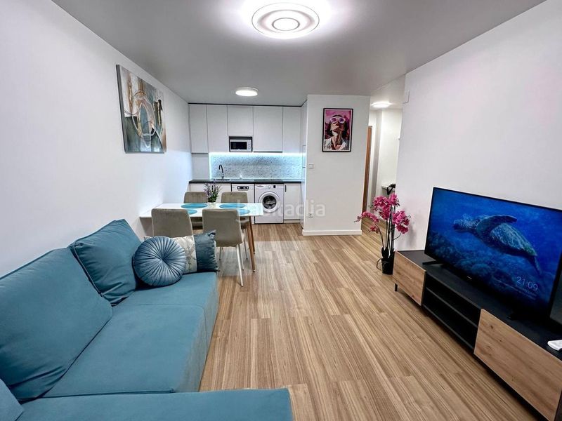 Foto 9db0529a-f09f-47b0-8b7b-eb2e6825e902. Apartament amb piscina a Antonio Machado Torrevieja