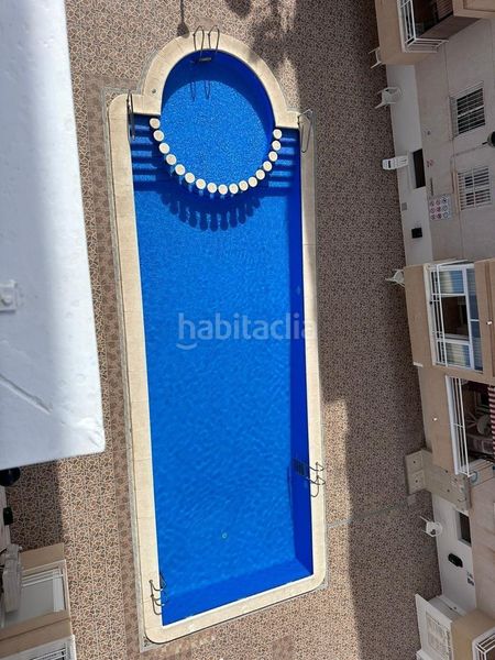 Foto cca69ba4-48e9-4ded-a5dd-d26c02705068. Apartament amb piscina a Antonio Machado Torrevieja