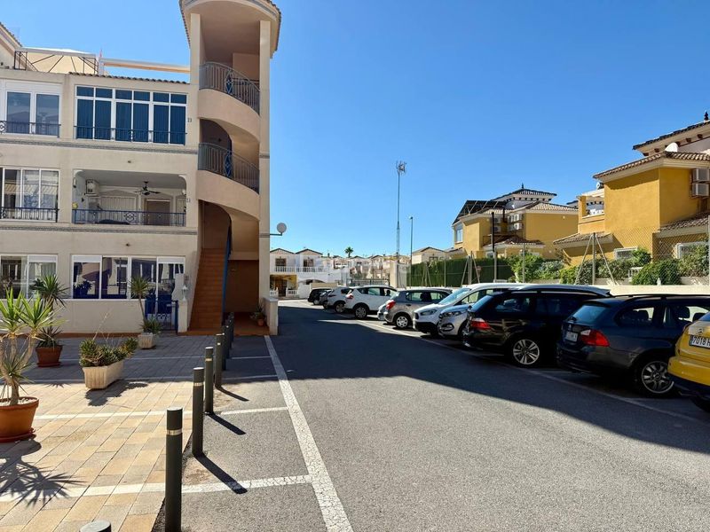 Foto 1ba17713-f723-4b9d-968f-60a73d70e05c. Apartament amb piscina a Los Balcones y los Altos Orihuela
