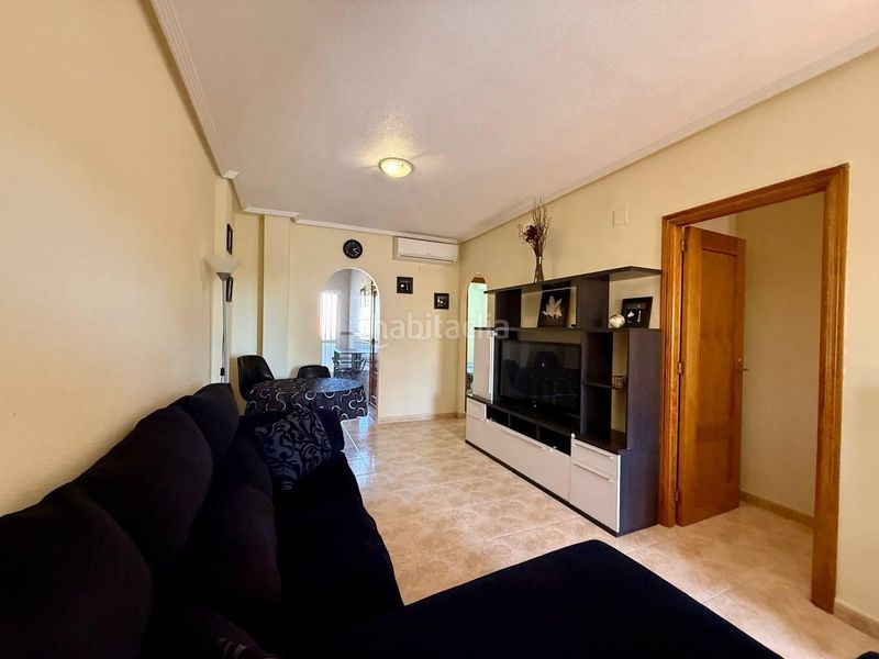 Foto 9d49a5c3-f316-4723-ac69-571c5b016b29. Apartament amb piscina a Los Balcones y los Altos Orihuela