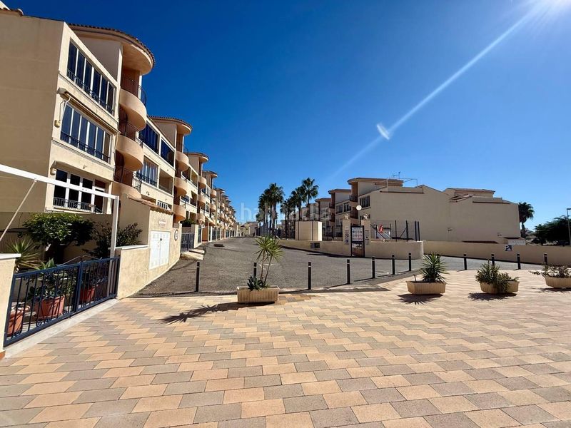 Foto a83f7c9c-8d8f-4ea3-b999-531952c49512. Apartament amb piscina a Los Balcones y los Altos Orihuela