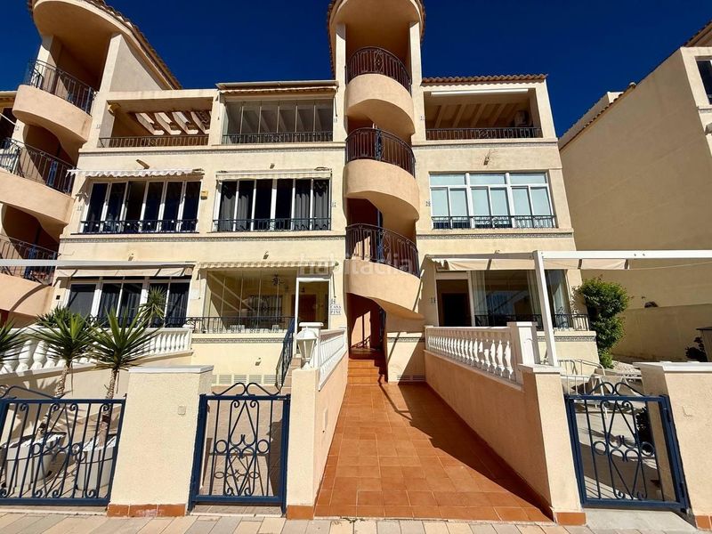 Foto ae845bef-cae8-4802-a94e-b715909a6345. Apartament amb piscina a Los Balcones y los Altos Orihuela