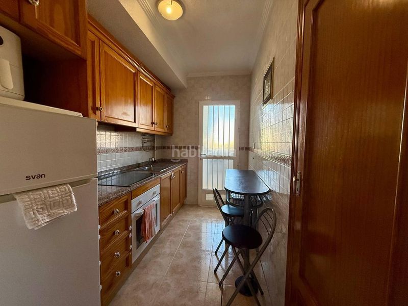 Foto ee3428e6-d10b-493e-97f5-3b87b25420bf. Apartament amb piscina a Los Balcones y los Altos Orihuela