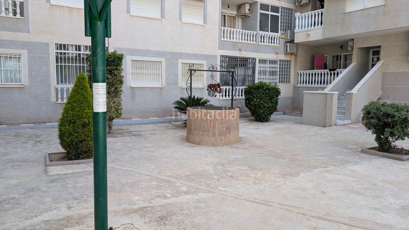 Foto 4b4e7d26-d3c2-476f-a9cf-bde7753b6829. Apartament amb piscina a Antonio Machado Torrevieja