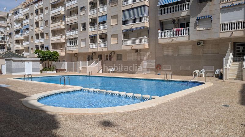 Foto 933e25cd-87e0-4473-a7d2-447717d0446e. Apartament amb piscina a Antonio Machado Torrevieja