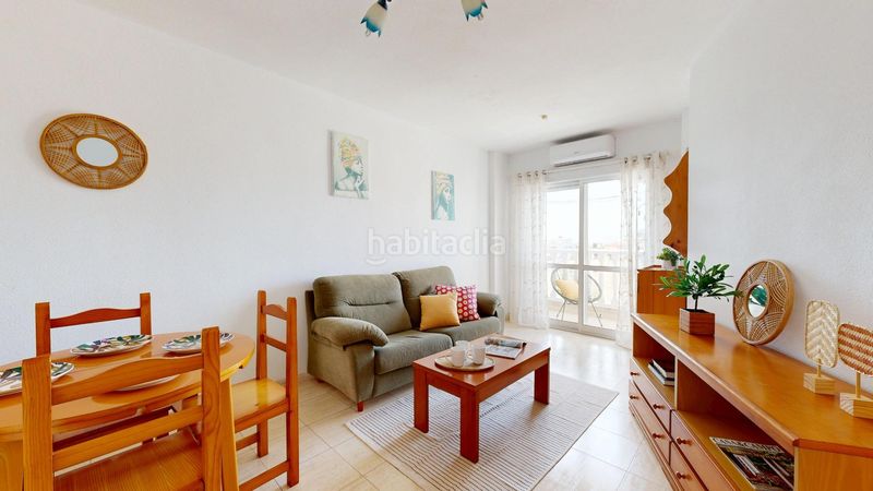 Foto c34fa308-d0e1-4e82-bc2d-d16e6f8656d2. Apartament amb piscina a Antonio Machado Torrevieja