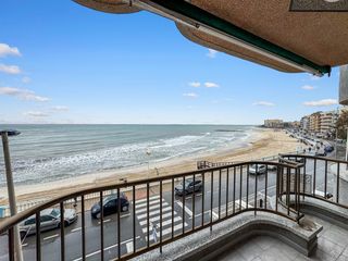 Apartament a Zona Playa de los Locos