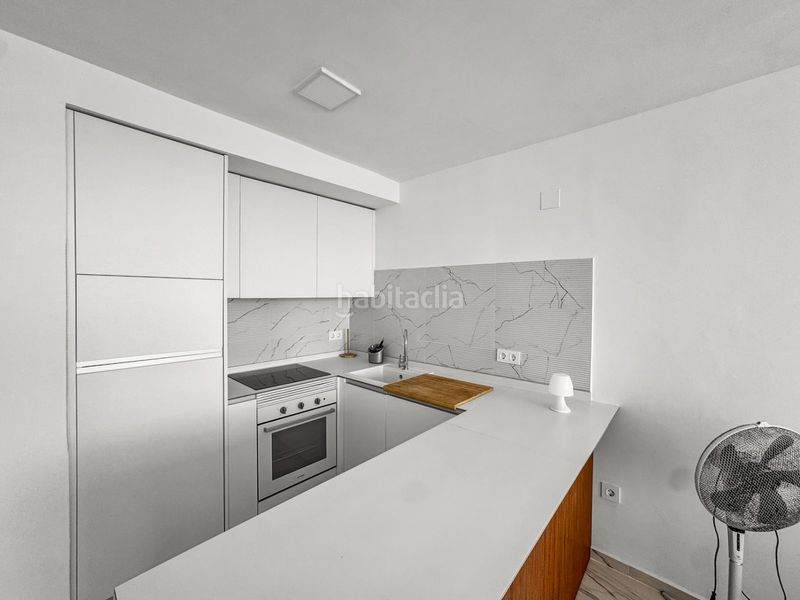 Foto 779cb647-1b3d-4ffb-abe7-09cd813e0108. Apartament amb piscina a Punta Prima Torrevieja