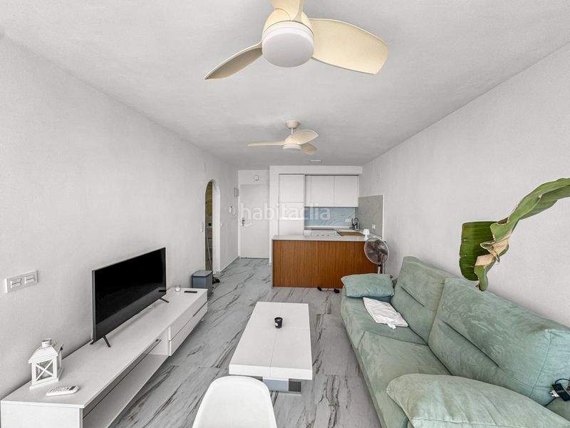 Foto c189ec55-0506-4910-8539-db65a227967e. Apartament amb piscina a Punta Prima Torrevieja