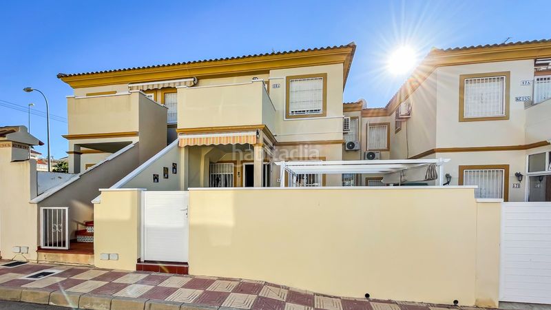 Foto ef5b4f18-d58c-4123-b23d-b843c00b8ba6. Planta baixa amb piscina a Playa Flamenca Orihuela