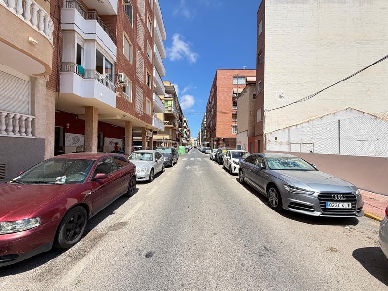 Foto c5ede6d2-b579-4e95-9045-4bcec8f23c95. Apartament a El Acequión Torrevieja
