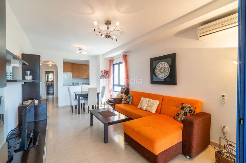 Foto be192adb-7380-4246-92f4-34a9996acbb8. Apartament amb piscina a Campoamor Orihuela