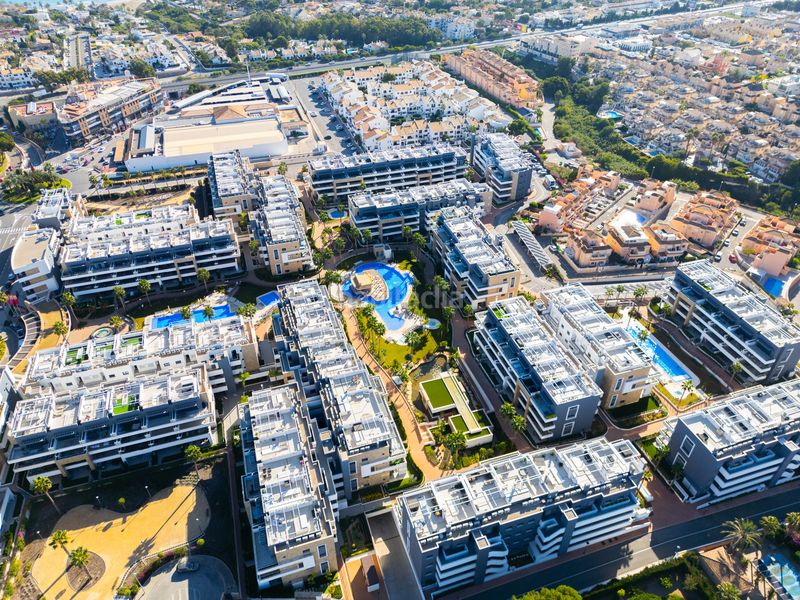 Foto abd1d968-bb6e-4627-bfc1-b3d190cab59c. Apartament amb aparcament piscina a Playa Flamenca Orihuela