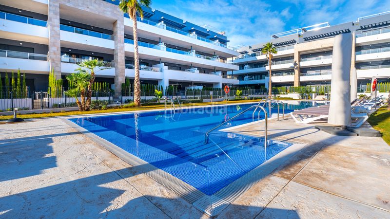 Foto c9ee8aa5-be48-4767-bcc0-49838b73f999. Apartament amb aparcament piscina a Playa Flamenca Orihuela