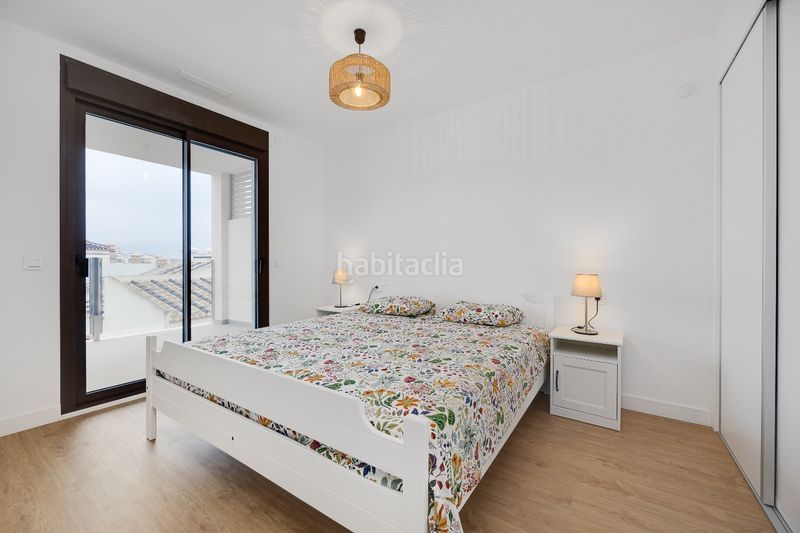 Foto f3d58711-1d54-4745-b72a-651279d776a2. Àtic amb aparcament piscina a Los Almendros Orihuela