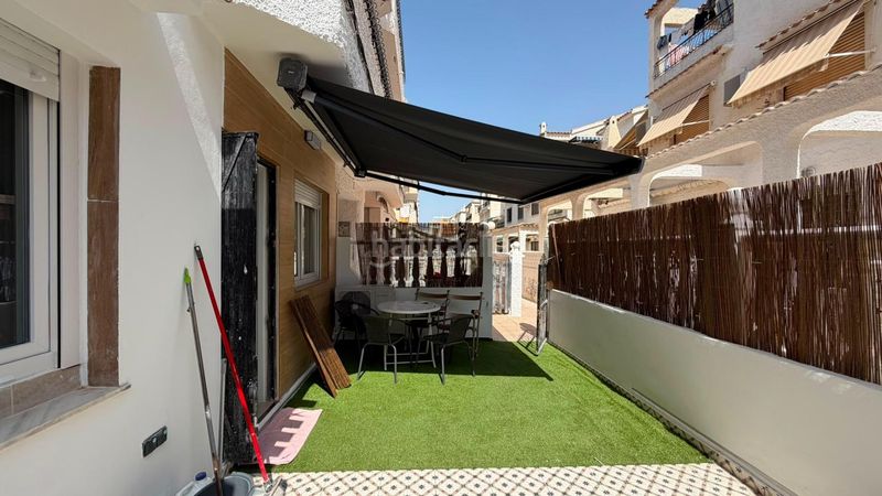 Foto e3fbad8e-be42-4ca3-ba2d-43529571a9f8. Planta baixa a La Veleta Torrevieja